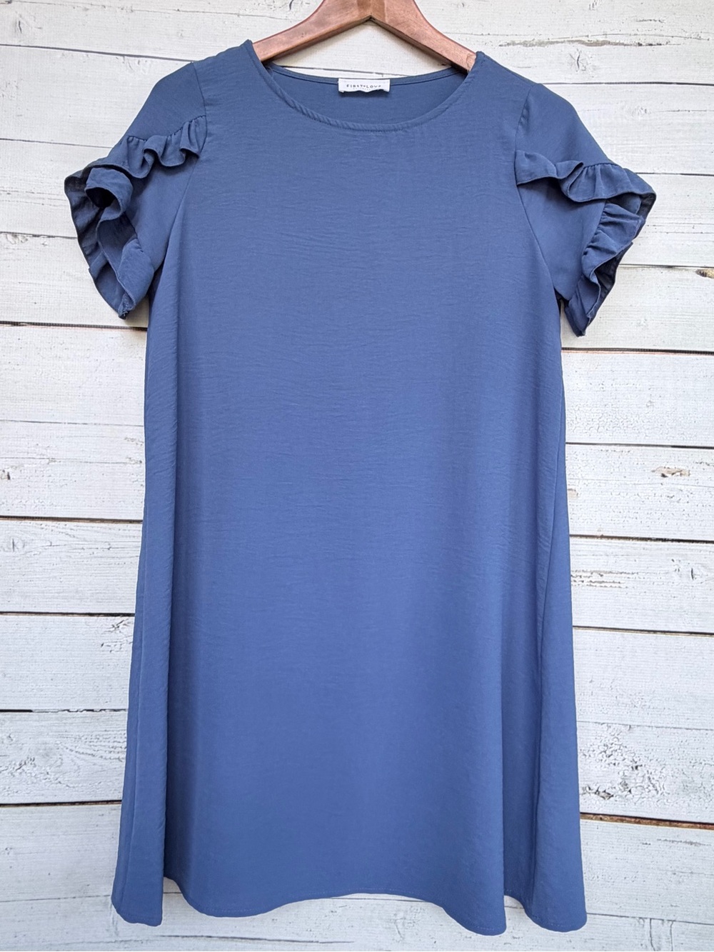 First Love by Lovelyn Ruffle Flutter Sleeve Crepe Shift Dress Size Small